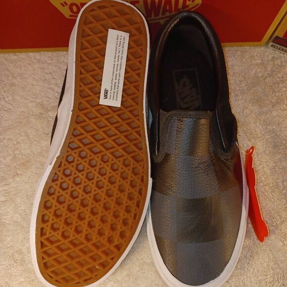 VANS Men's 4.5/Women's 6 Leather Slip On Black/Gray Checkerboard - Picture 3 of 12